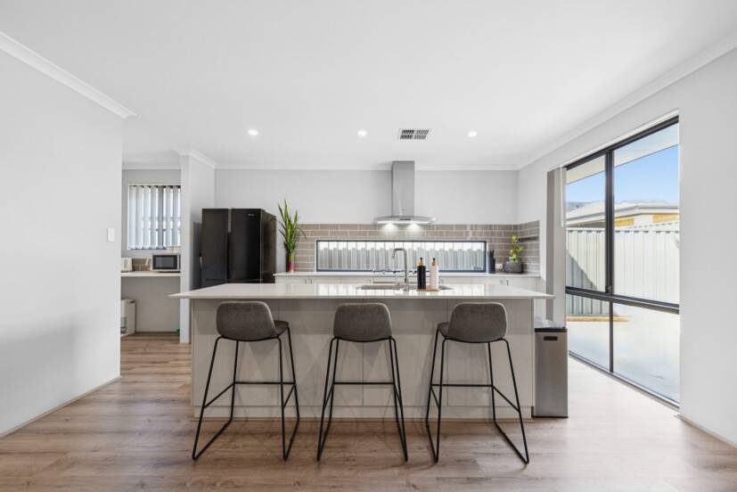 63 Solis Boulevard, BALDIVIS, WA 6171 AUS