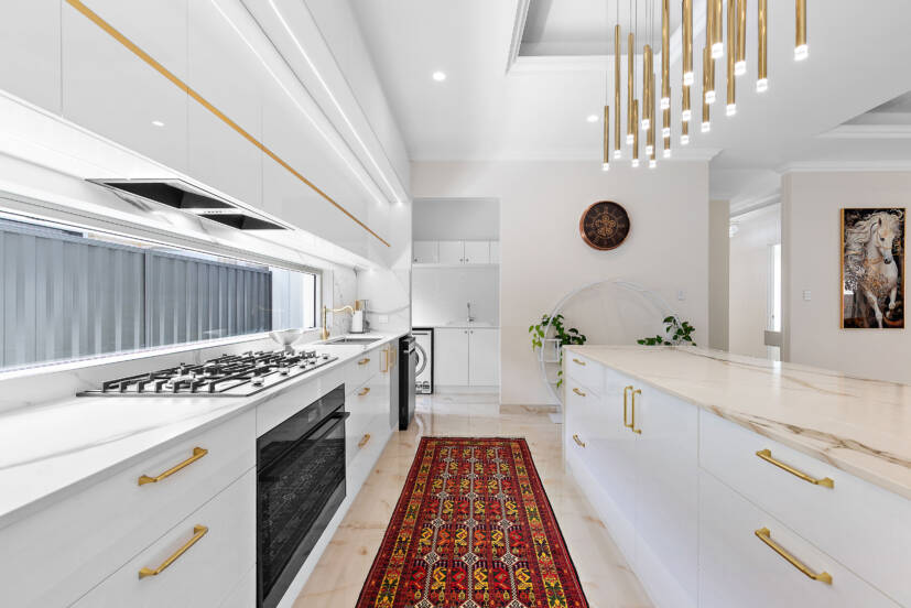 33 Fragola Rise, LANDSDALE, WA 6065 AUS